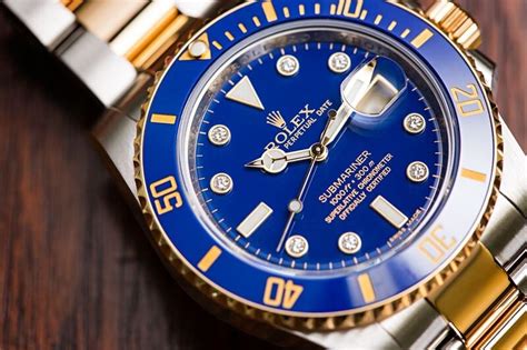 how to twist dial on rolex submarine watch|rolex submariner rotating bezel.